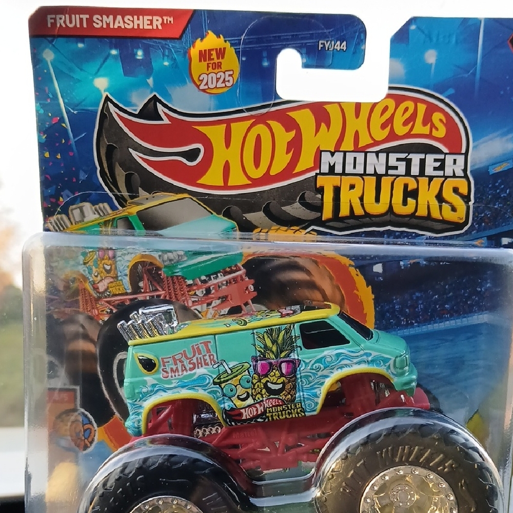 Hot Wheels Monster Trucks Fruit Smasher - Teal and Red